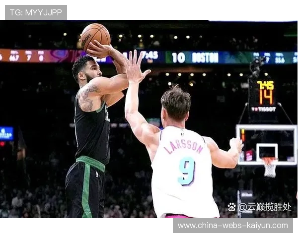 爵士队发挥稳定，晋级季后赛指日可待，爵士队赛事