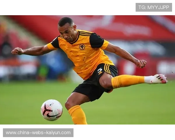 利兹下半场提速：快速推进让对手慌乱的战术解码