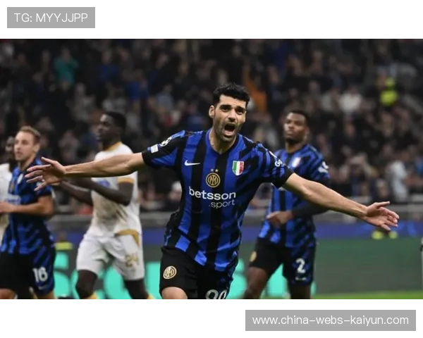 国米快速反击完成绝杀,边路直塞致胜 国米快速反击完成绝杀,边路直塞致胜