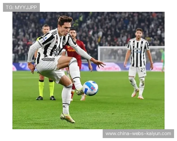 基耶萨门前处理果断：瞬间决定比赛走向